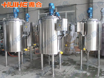 展示電加熱攪拌罐真實圖片